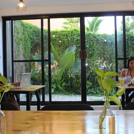 Che Bacalar Hostel & Bar Adults Only-3